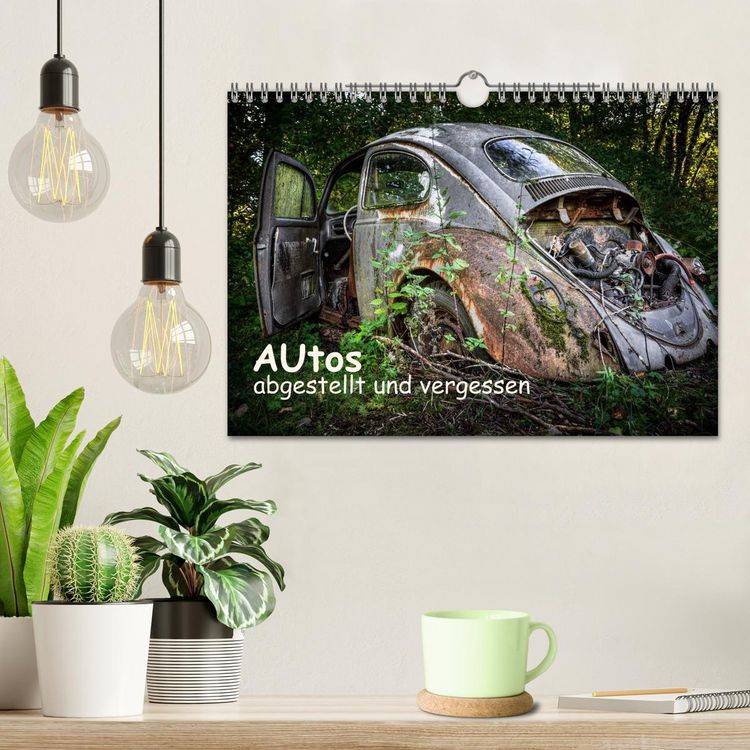 Produktbild: Autos, abgestellt und vergessen (Wandkalender 2026 DIN A4 quer), CALVENDO Monatskalender