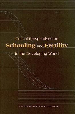 Produktbild: Critical Perspectives on Schooling and Fertility in the Developing World
