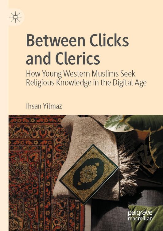 Produktbild: Between Clicks and Clerics