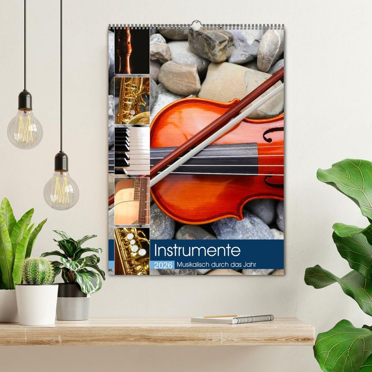 Produktbild: Instrumente - Musikalisch durch das Jahr (Wandkalender 2026 DIN A2 hoch), CALVENDO Monatskalender