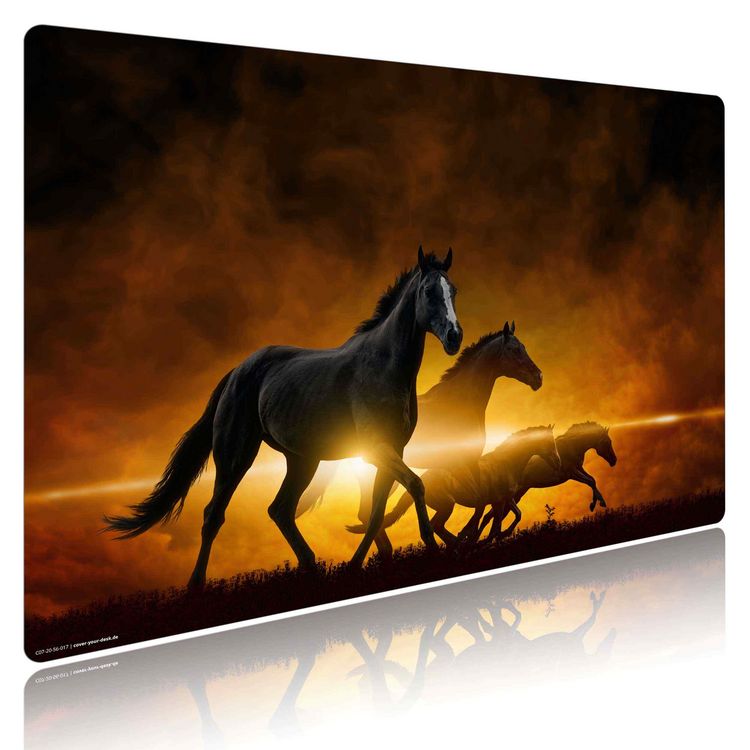 Produktbild: Cover-your-desk Schreibtischunterlage f&uuml;r Kinder und Erwachsene Schwarze Pferde bei Sonnenaufgang, aus hochwertigem Vinyl , 60 x 40 cm