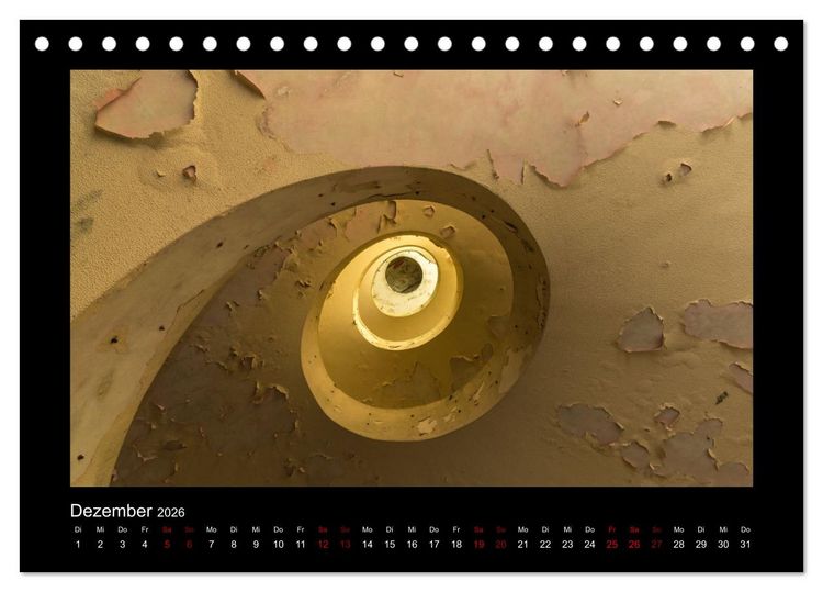 Produktbild: Morbider Charme - Vergessene Orte auf den Azoren - (Tischkalender 2026 DIN A5 quer), CALVENDO Monatskalender