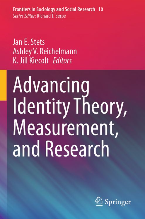 Produktbild: Advancing Identity Theory, Measurement, and Research