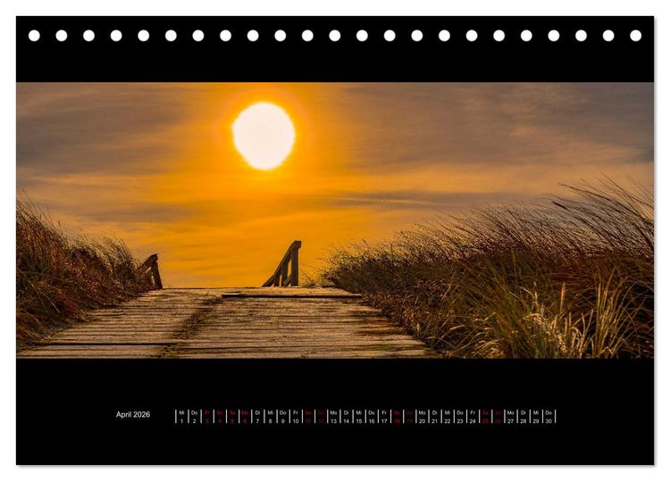 Produktbild: Ostholstein - Land und Wasser zwischen Sonnenauf- und Sonnenuntergang (Tischkalender 2026 DIN A5 quer), CALVENDO Monatskalender