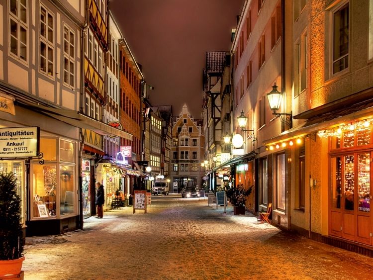 Produktbild: CALVENDO Puzzle Kramerstra&szlig;e Hannover 1000 Teile Puzzle quer | 1000 Teile Lege-Gr&ouml;&szlig;e 64 &times; 48 cm Foto-Puzzle f&uuml;r gl&uuml;ckliche Stunden