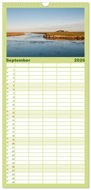 Produktbild: Familienplaner 2026 - Hallig Hooge - zwischen Himmel und Erde mit 5 Spalten (Wandkalender, 21 x 45 cm) CALVENDO