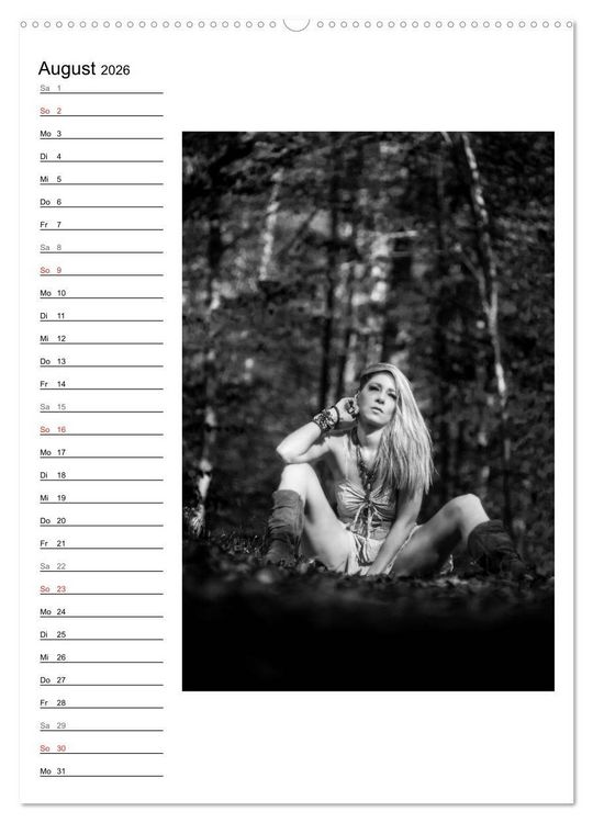 Produktbild: Mode in schwarz und wei&szlig; (Wandkalender 2026 DIN A2 hoch), CALVENDO Monatskalender