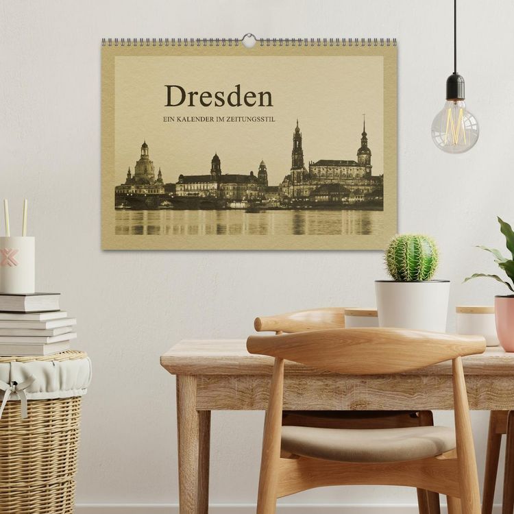 Produktbild: Dresden - Ein Kalender im Zeitungsstil (Wandkalender 2026 DIN A3 quer), CALVENDO Monatskalender