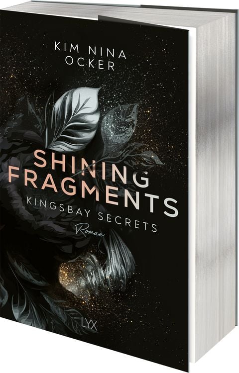 Bild vom Artikel Shining Fragments vom Autor Kim Nina Ocker