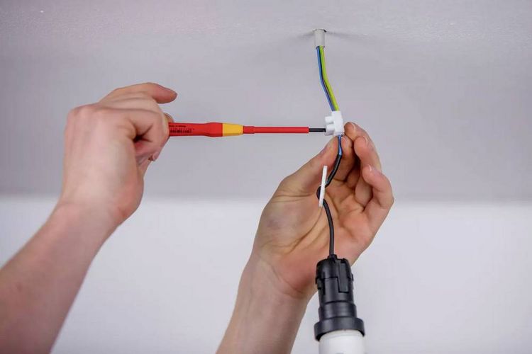 Produktbild: Wiha Elektriker, VDE, Elektrotechnik und Feinwerktechnik Schraubendreher-Set 7teilig Kreuzschlitz Phillips, Schlitz