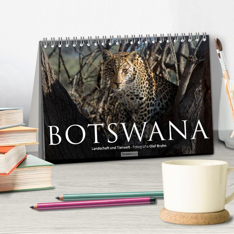 Produktbild: Botswana &ndash; Landschaft und Tierwelt (Tischkalender 2026 DIN A5 quer), CALVENDO Monatskalender