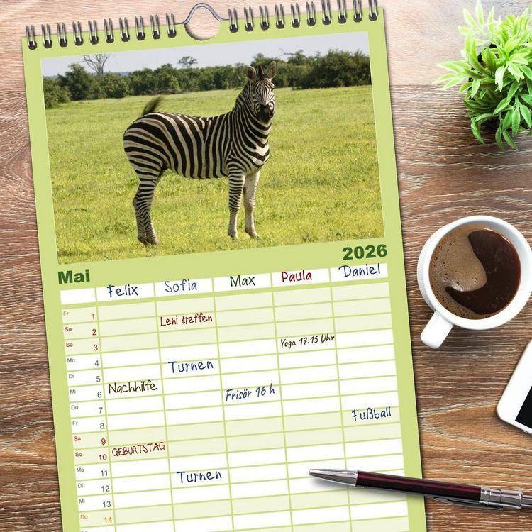 Produktbild: Familienplaner 2026 - Zebras - Faszination der Wildnis mit 5 Spalten (Wandkalender, 21 x 45 cm) CALVENDO