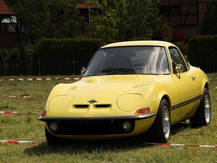 Produktbild: CALVENDO Puzzle Opel GT | 1000 Teile Lege-Gr&ouml;&szlig;e 64x48cm Foto-Puzzle f&uuml;r gl&uuml;ckliche Stunden