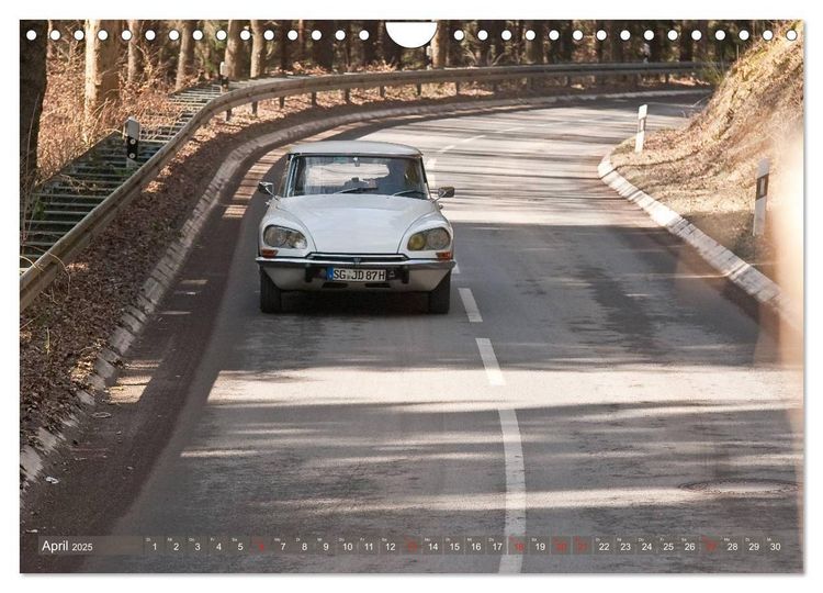 Produktbild: Citro&euml;n DS - G&ouml;ttin in wei&szlig; (Wandkalender 2025 DIN A4 quer), CALVENDO Monatskalender