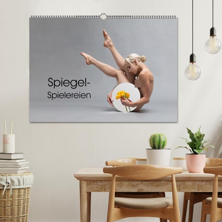 Produktbild: Spiegel-Spielereien (Wandkalender 2026 DIN A2 quer), CALVENDO Monatskalender