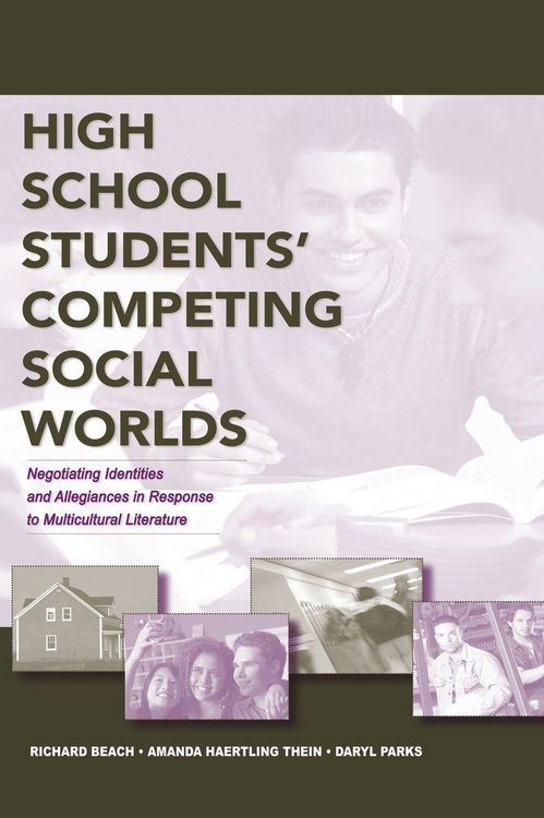 Produktbild: High School Students' Competing Social Worlds