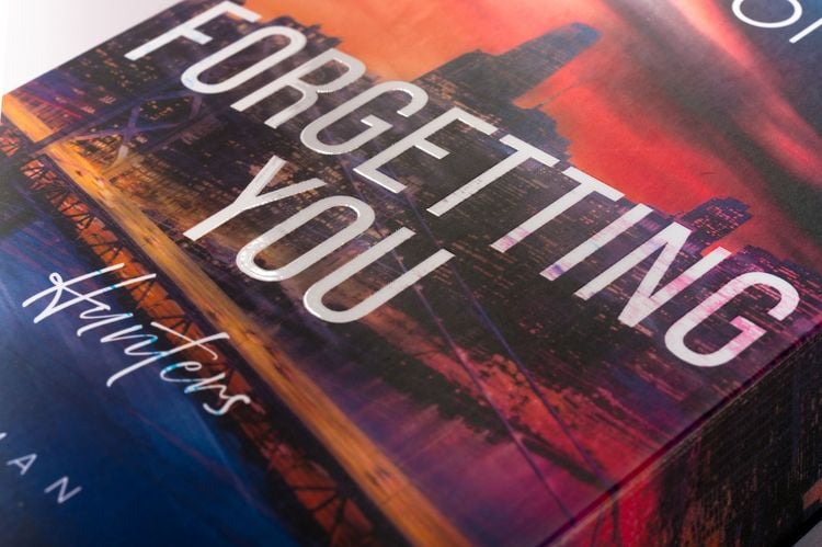 Produktbild: Hunters - Forgetting You