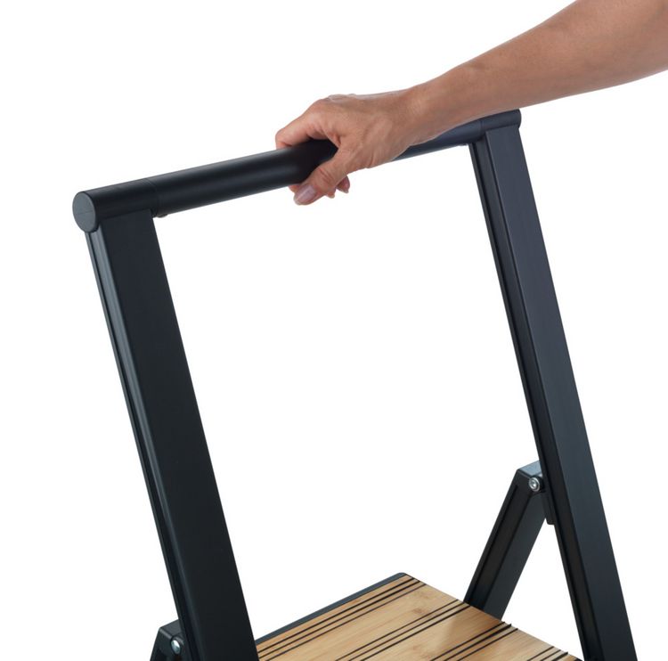 Produktbild: Alu-Design Klapptrittleiter 2-stufig Schwarz, rutschsichere XXL-Stufen