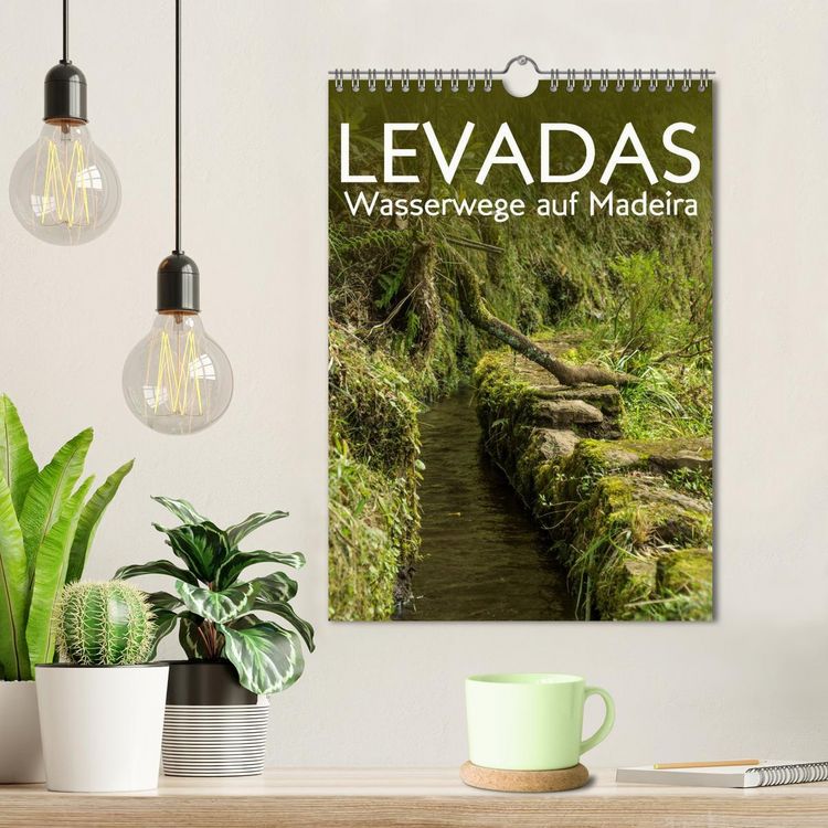 Produktbild: Levadas - Wasserwege auf Madeira (Wandkalender 2026 DIN A4 hoch), CALVENDO Monatskalender