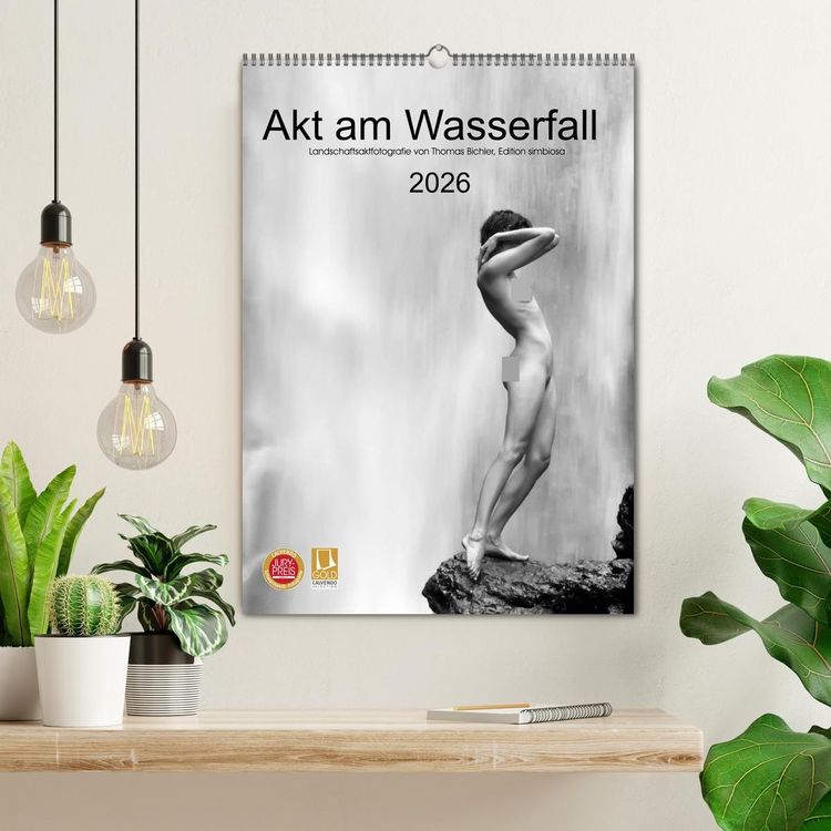 Produktbild: Akt am Wasserfall (Wandkalender 2026 DIN A2 hoch), CALVENDO Monatskalender