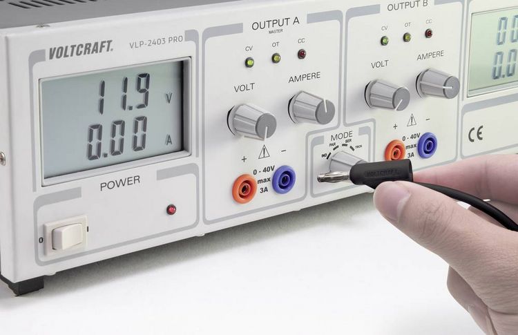 Produktbild: VOLTCRAFT MSB-100-1-SW Messleitung PVC 1m 4mm Lamellenstecker Schwarz 1St.