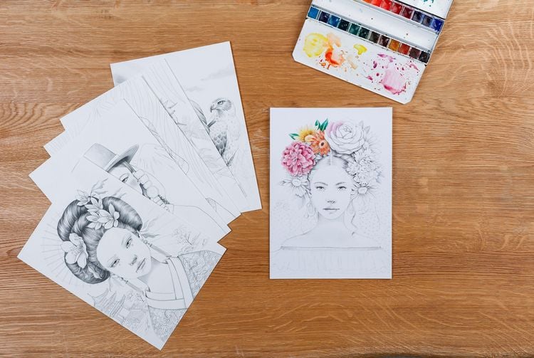 Produktbild: ODELIA, Ausmalblock Mixed Media, 20 Blatt A4 250g, Spiralbindung, Frauen