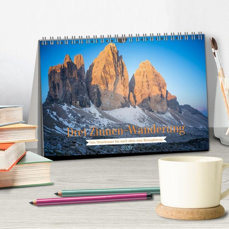 Produktbild: Drei Zinnen-Wanderung: Vom Misurinasee bis nach oben zum Rienzplateau (Tischkalender 2026 DIN A5 quer), CALVENDO Monatskalender