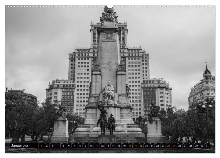 Produktbild: Madrid - Schwarz-Wei&szlig; Impressionen (Wandkalender 2026 DIN A2 quer), CALVENDO Monatskalender