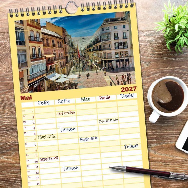 Produktbild: Familienplaner 2027 - Malaga Highlights der Stadt an der Costa del Sol mit 5 Spalten (Wandkalender, 21 x 45 cm) CALVENDO