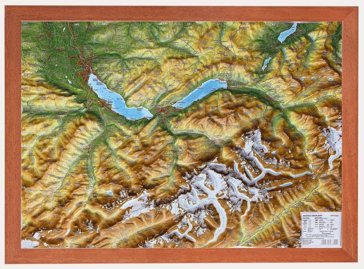 Produktbild: Relief Berner Oberland klein 1:200.000 Holzrahmen