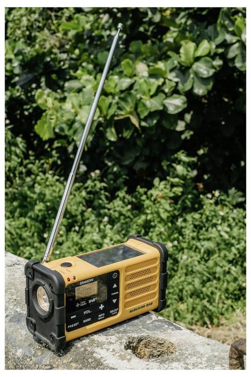 Produktbild: Sangean MMR-88 DAB+ Outdoorradio DAB+, UKW Notfallradio Akku-Ladefunktion, Taschenlampe, Solarpanel, Handkurbel Schwarz, Gelb