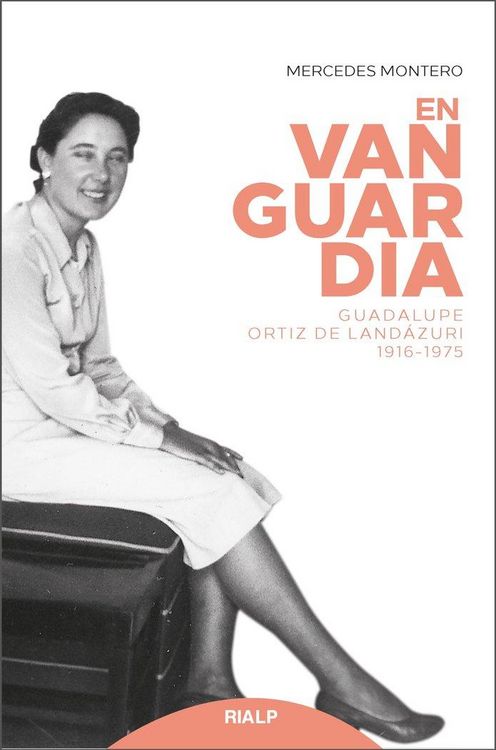 Produktbild: En vanguardia : Guadalupe Ortiz de Land&aacute;zuri 1916-1975