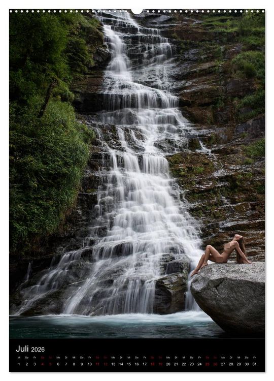 Produktbild: Wasserf&auml;lle im Tessin - Aktaufnahmen an sch&ouml;nen Wasserf&auml;llen in der S&uuml;dschweiz (Wandkalender 2026 DIN A2 hoch), CALVENDO Monatskalender