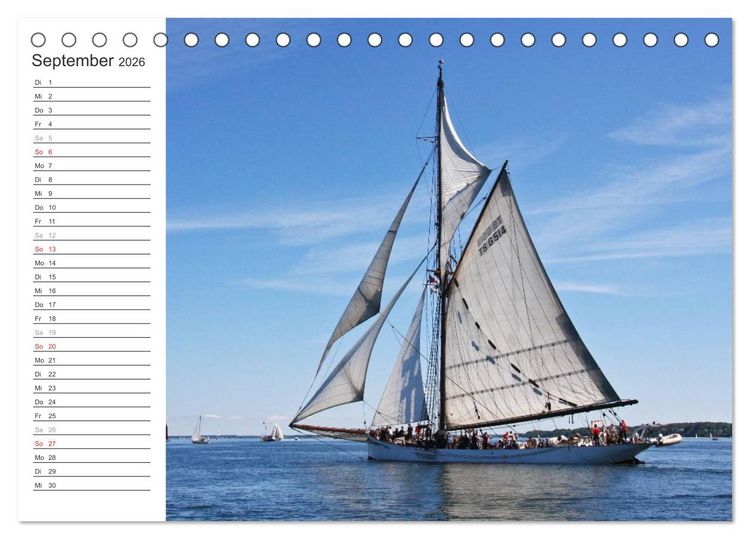 Produktbild: Historische Segelschiffe auf der Ostsee (Tischkalender 2026 DIN A5 quer), CALVENDO Monatskalender