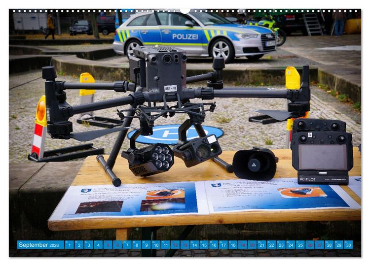 Produktbild: Aktionstag der Polizei (hochwertiger Premium Wandkalender 2026 DIN A2 quer), Kunstdruck in Hochglanz
