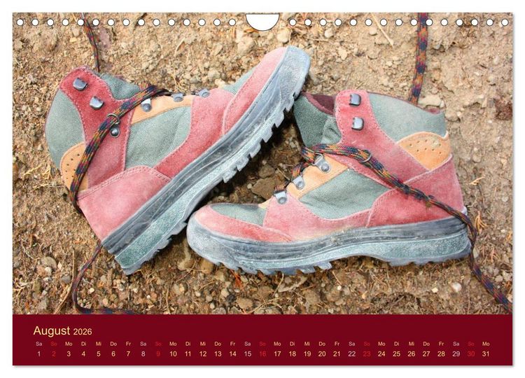 Produktbild: Schuhe - Schritt f&uuml;r Schritt durch das Jahr (Wandkalender 2026 DIN A4 quer), CALVENDO Monatskalender