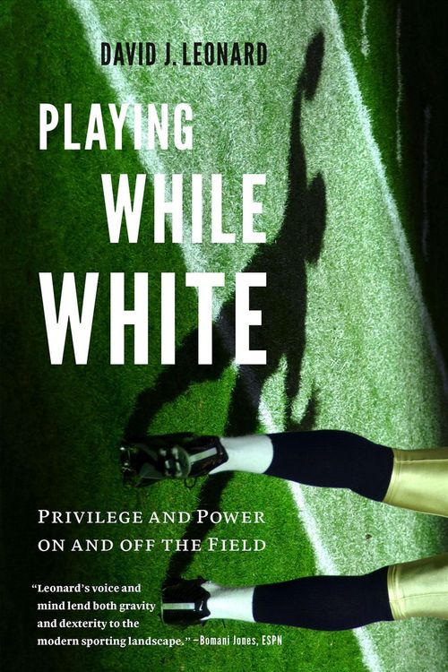 Produktbild: Playing While White