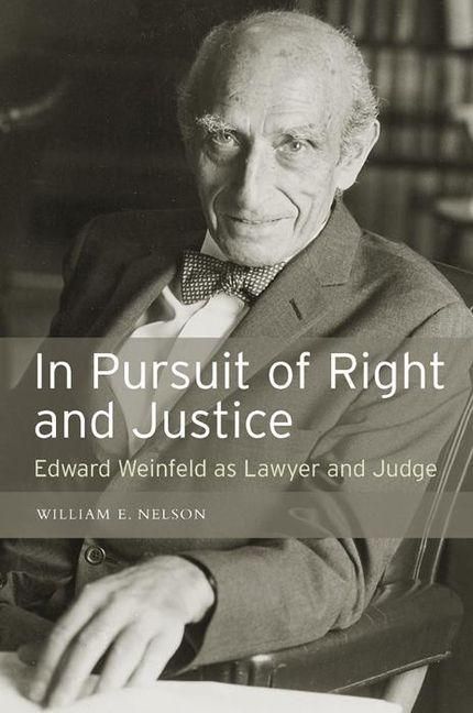 Produktbild: In Pursuit of Right and Justice
