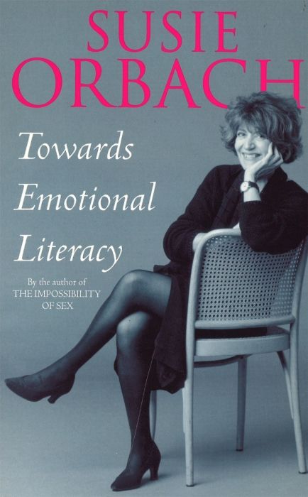 Produktbild: Towards Emotional Literacy