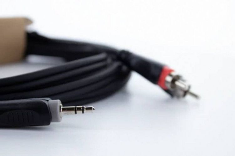 Produktbild: Cordial 14856 Klinke / Cinch Audio Y-Adapter [1x Klinkenstecker 3.5 mm - 2x Cinch-Stecker] 3 m Schwarz PVC-Mantel, Zwillingsleitung