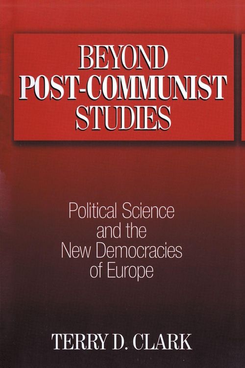 Produktbild: Beyond Post-communist Studies