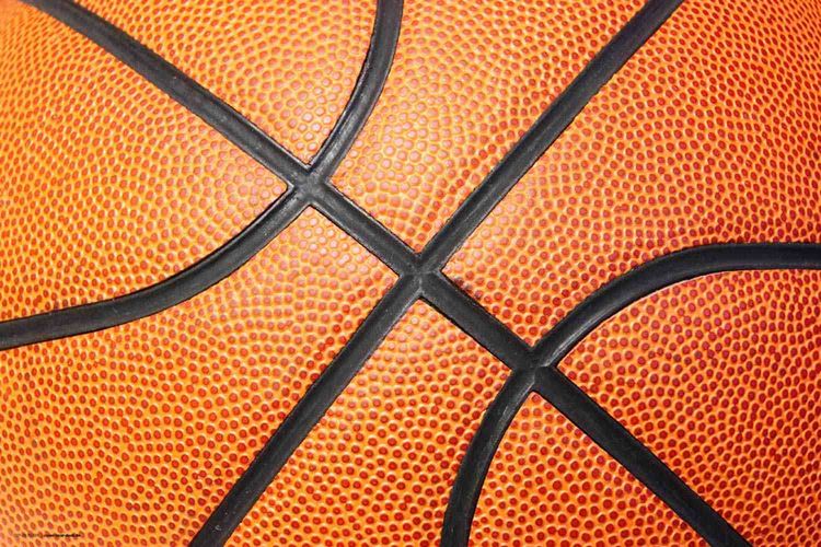 Produktbild: Cover-your-desk Schreibtischunterlage f&uuml;r Kinder und Erwachsene Basketball, aus hochwertigem Vinyl , 60 x 40 cm