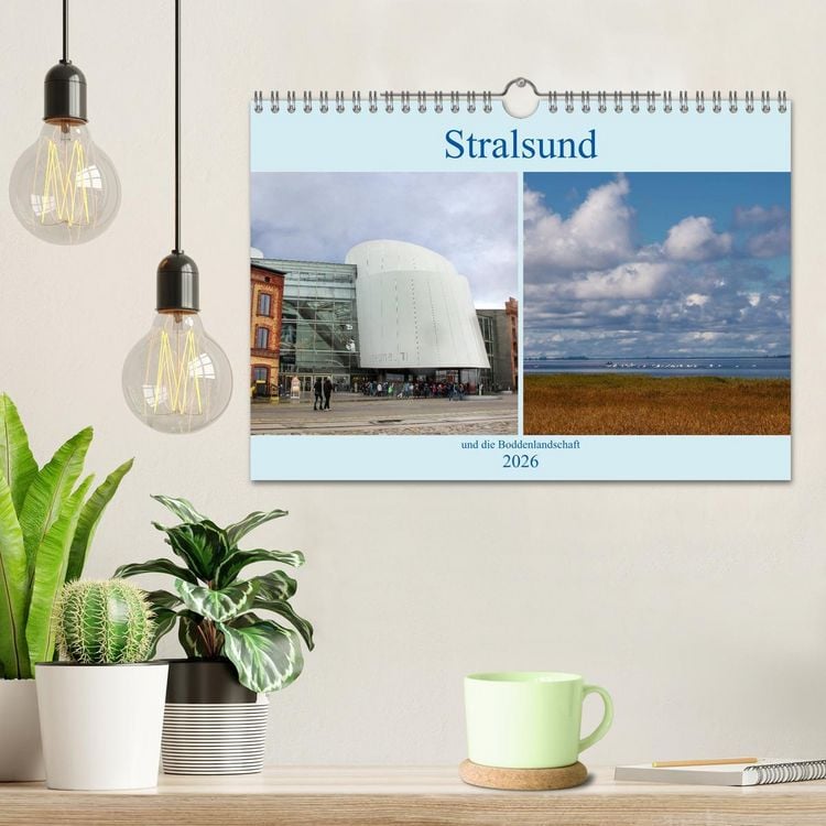 Produktbild: Stralsund und die Boddenlandschaft (Wandkalender 2026 DIN A4 quer), CALVENDO Monatskalender