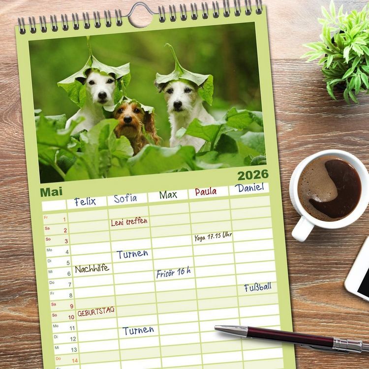 Produktbild: Familienplaner 2026 - Die Parson-Russell-Terrier ...mit neuen Abenteuern aus der Hundeknipserei mit 5 Spalten (Wandkalender, 21 x 45 cm) CALVENDO