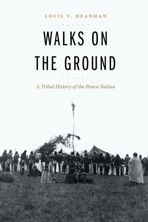 Produktbild: Walks on the Ground