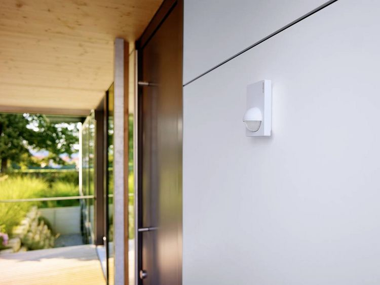 Produktbild: Steinel 603212 Wand PIR-Bewegungsmelder Relais Wei&szlig; IP54