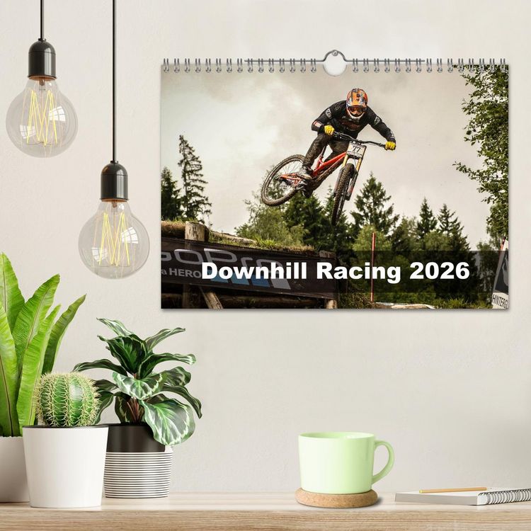 Produktbild: Downhill Racing 2026 (Wandkalender 2026 DIN A4 quer), CALVENDO Monatskalender