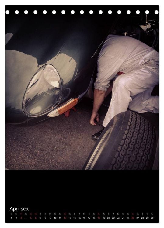 Produktbild: MotorSchau Goodwood Revival (Tischkalender 2026 DIN A5 hoch), CALVENDO Monatskalender