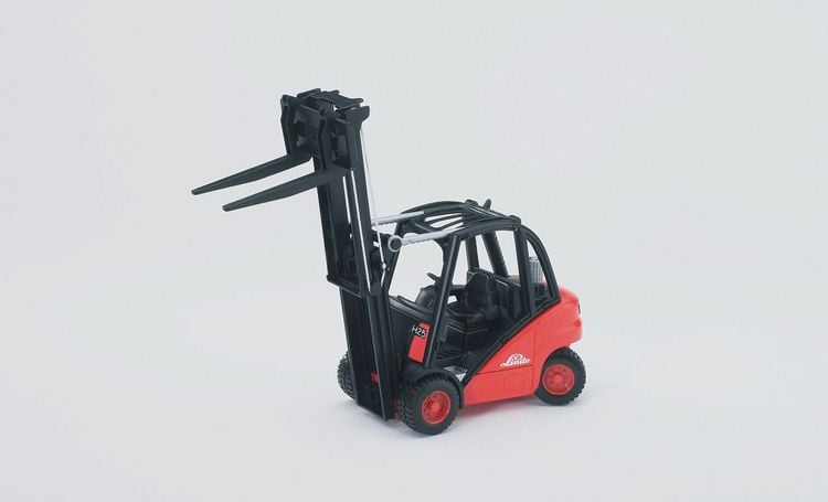 Produktbild: Bruder - Linde-Stapler mit Transportpallette