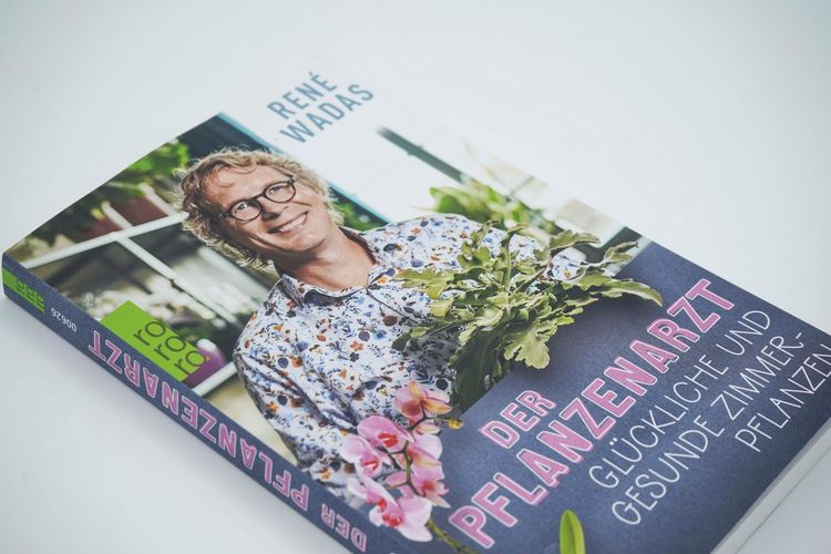 Produktbild: Der Pflanzenarzt: Gl&uuml;ckliche und gesunde Zimmerpflanzen